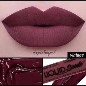 🆕 Vintage - NYX Liquid Suede Cream Lipstick