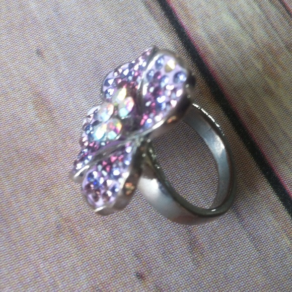 Purple Fashion ring - Picture 2 of 2