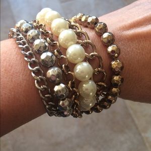 Beautiful bracelet, never worn.