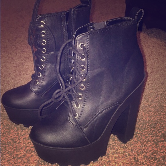 High Heeled Boots