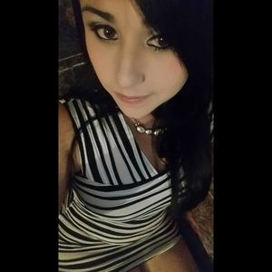 Meet your Posher, Leishla