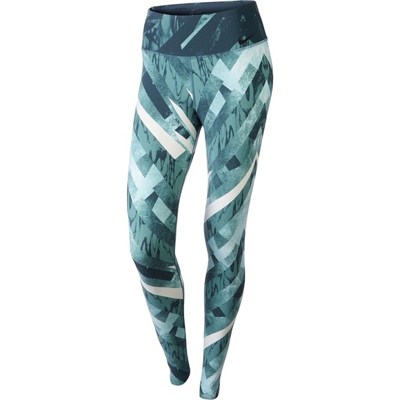 💥PRICE CUT💥 🆕 with tags Nike training tights