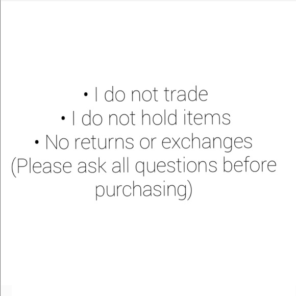 BOOKMARK MY CLOSET💁🏼 - Picture 2 of 5