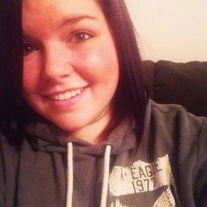 Meet your Posher, Lindsee