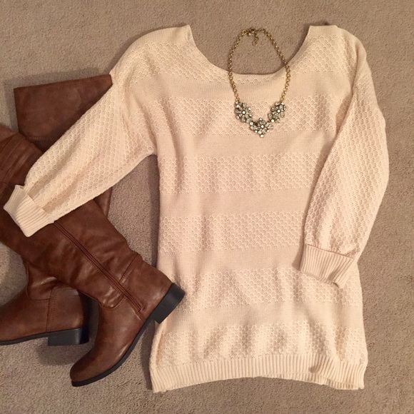 Pink Rose Sweaters - Pullover knit sweater