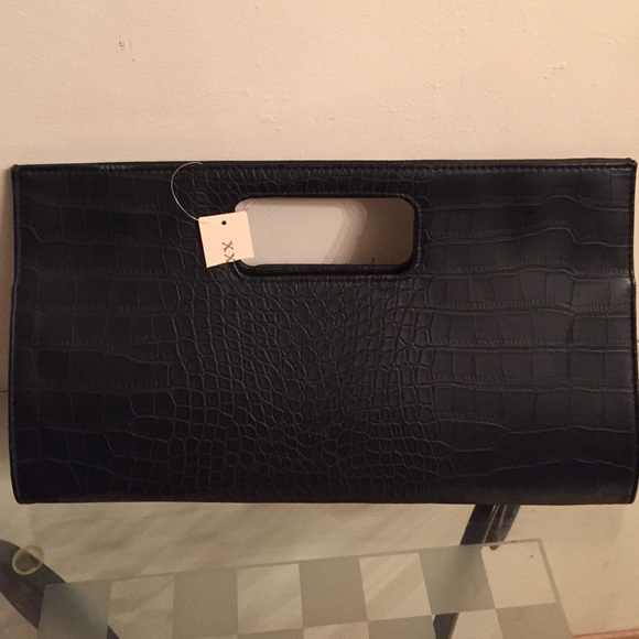 Black Faux Alligator Clutch