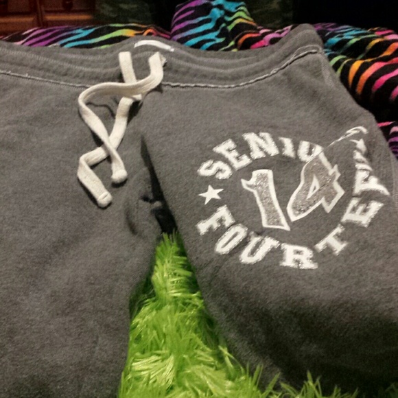 Jogging pants