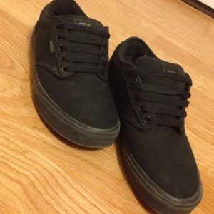 Black vans