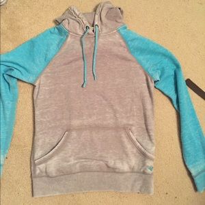 roxy sweatshirt