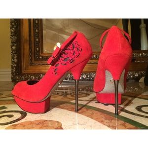 Betsey Johnson Heels