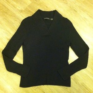 ▪️Cable Knit Sweater