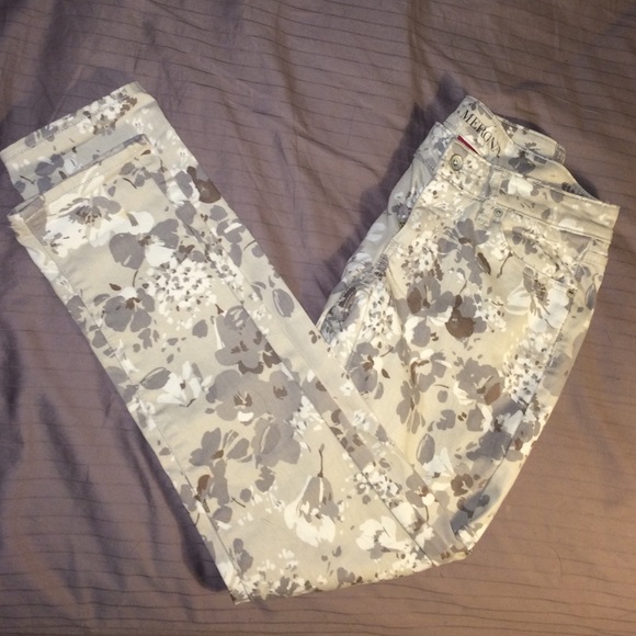 NWOT Merona floral straight leg soft denim pants
