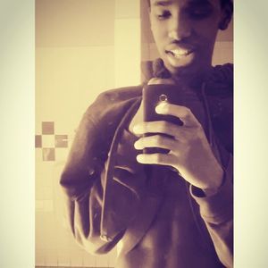 Meet your Posher, Mohamed