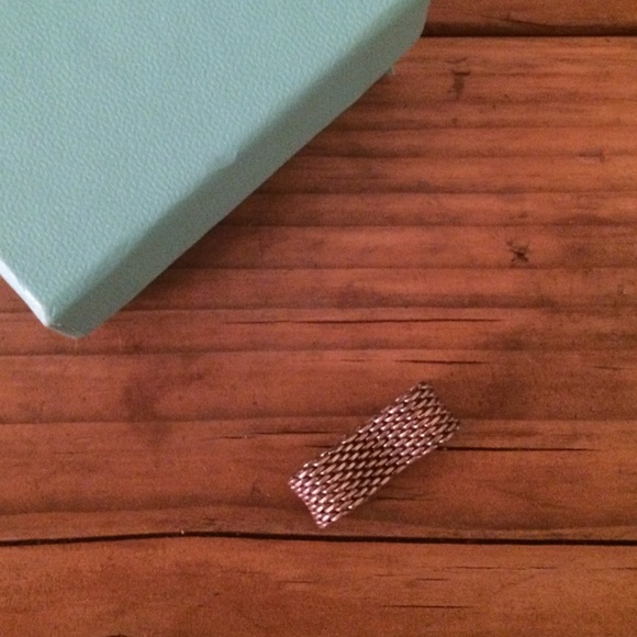 Tiffany mesh ring