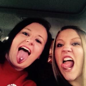 Meet your Posher, Dena