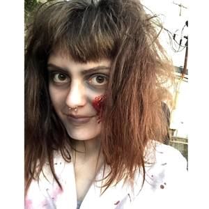 Meet your Posher, Francesca