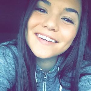 Meet your Posher, Beverlyn