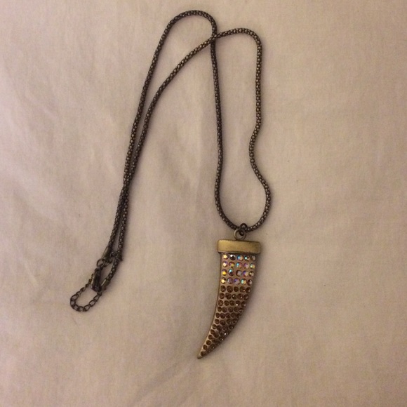Gold horn necklace!!!!!