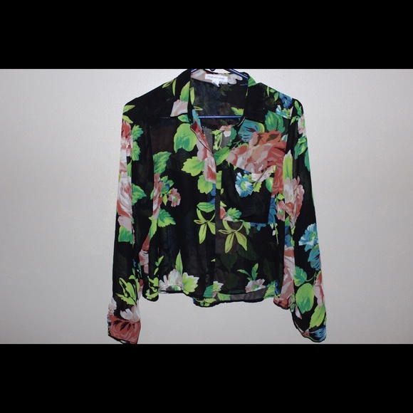 Floral button up