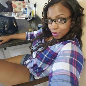 Meet your Posher, Phylicia