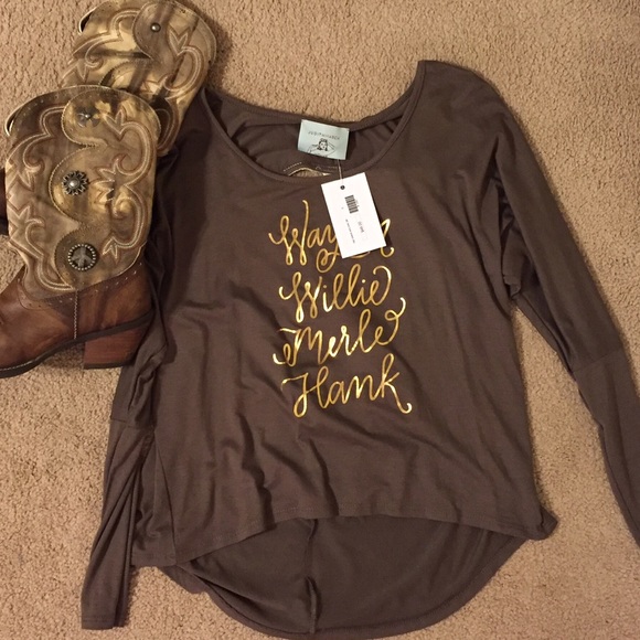 Judith March Favorite Legends top!