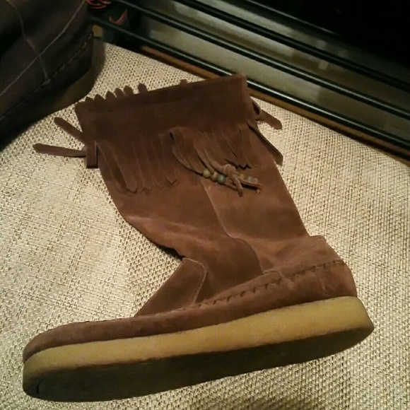 **SOLD** Brown Moccasins - Picture 2 of 3