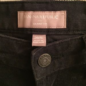 Black Banana Republic skinny fit corduroy pants