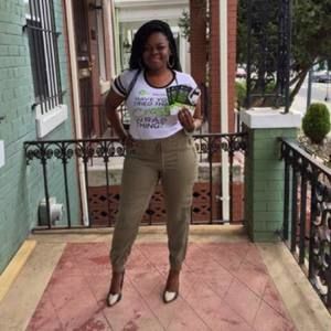 Meet your Posher, Chrystal