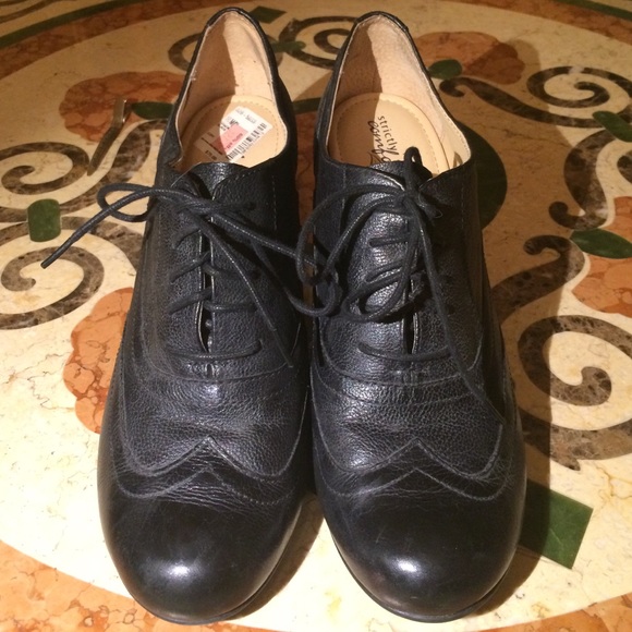 Vintage black shoes