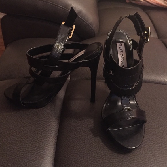 Steve Madden Black Metallic Stiletto