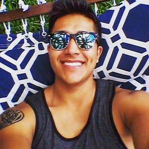 Meet your Posher, Roberto