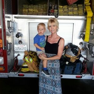 Meet your Posher, Dana