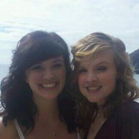 Meet your Posher, Danni - Picture 1 of 1