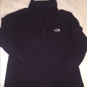 The North Face pull over