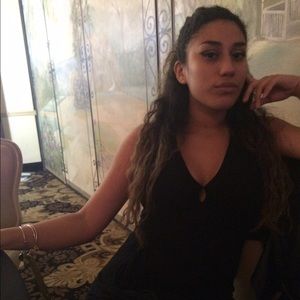 Meet your Posher, Idalia