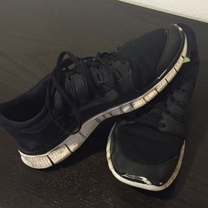 Nike Free Runs