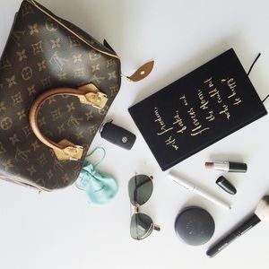 This weekend only 💯Auth Louis Vuitton Speedy 25