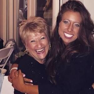 Meet your Posher, Alexandra