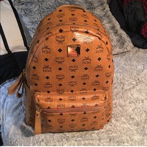 🚫SOLD🚫MCM STARK MEDIUM BACKPACK