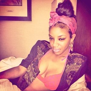 Meet your Posher, Justice