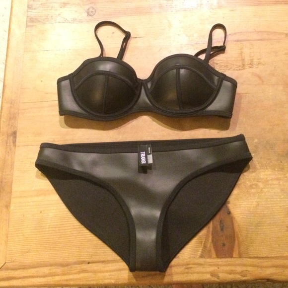 TRIANGL bikini. Black