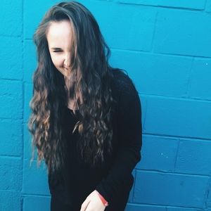 Meet your Posher, Lauren-hope