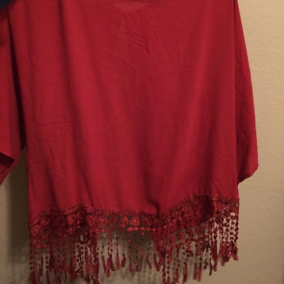 Orange crop top with open back - Picture 1 of 2