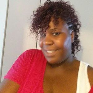 Meet your Posher, Tyesha