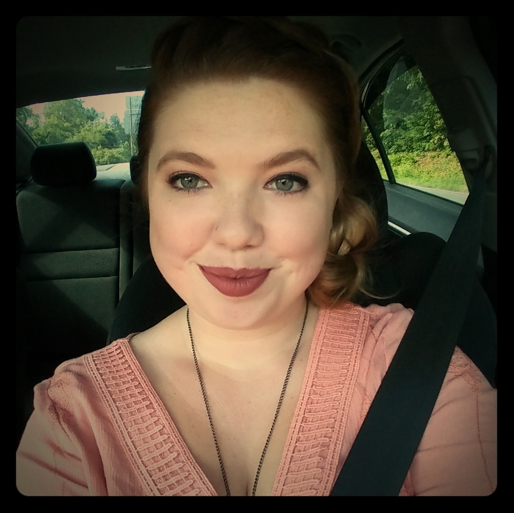 Meet your Posher, Hannah
