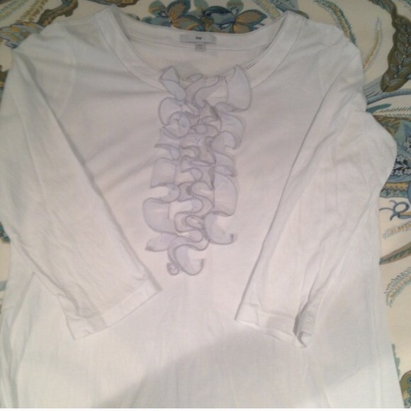 Gap 3/4 length sleeve t shirt