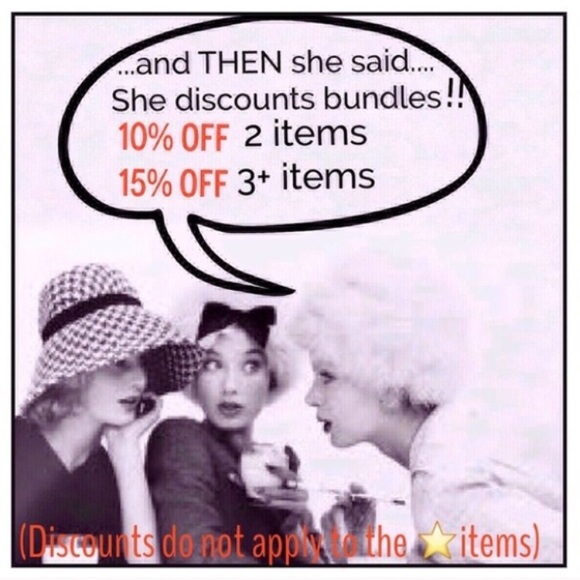 SOLD IN BUNDE NWOT Endless Rose lace crop top - Picture 7 of 8