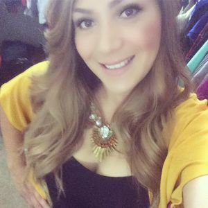 Meet your Posher, Beatriz