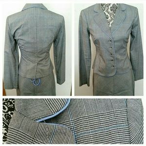 Women's 2 piece skirt suit