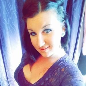 Meet your Posher, Naomi